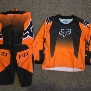 Fox kit orange 5 years